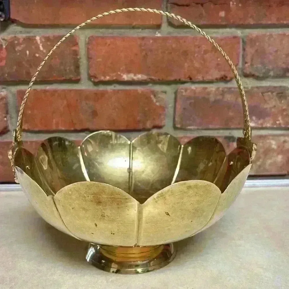 Vintage Tulip Bowl Scalloped Design W/Movable Handle '70's Grapes..Braided Rope
